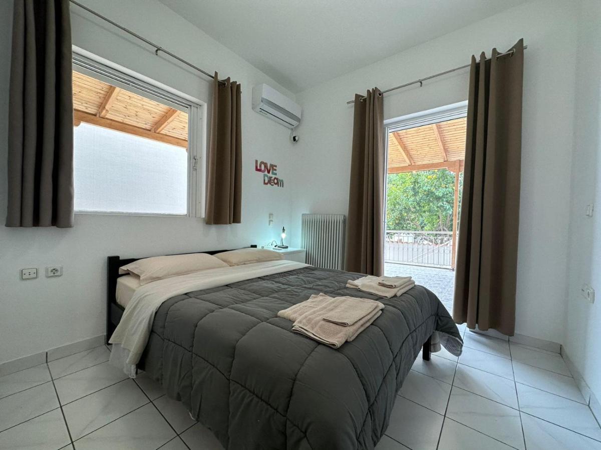 La Vita Apartments-Near Airport & Sea アルテミダ エクステリア 写真