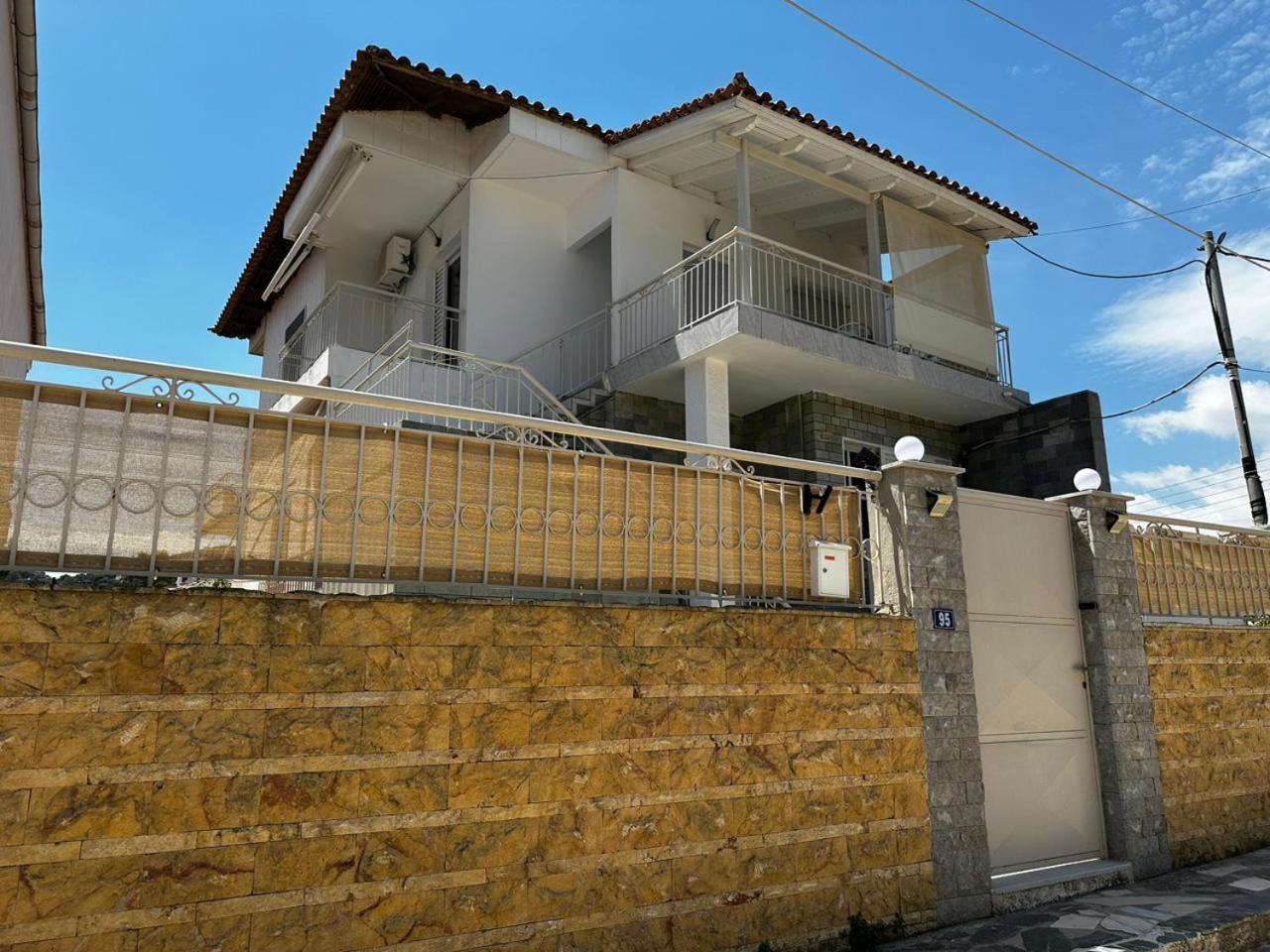 La Vita Apartments-Near Airport & Sea アルテミダ 部屋 写真
